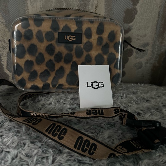 UGG Clear Overlay w/ Leopard print Camera/Bum Bag - Picture 1 of 4